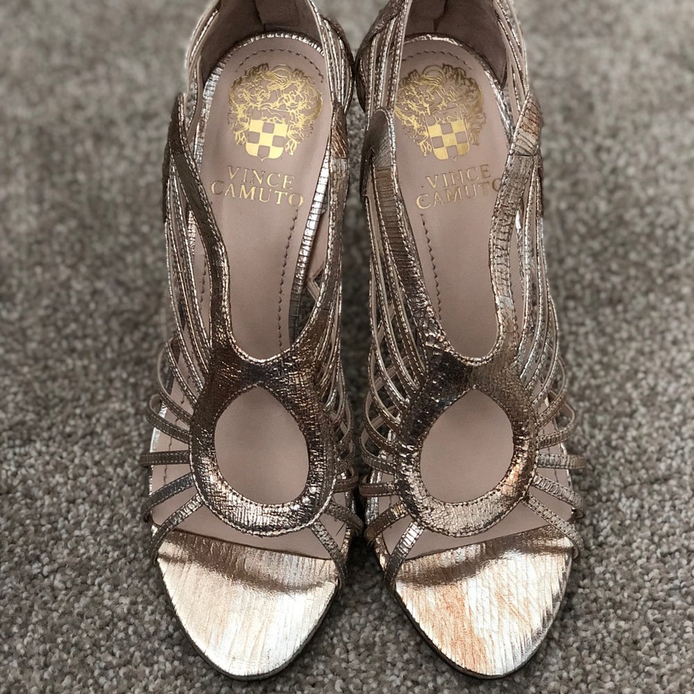 Vince Camuto Solana Show heels